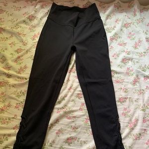 Lululemon black leggings